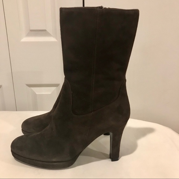 Vintage Priori brown suede pair of zipper boots. EUC. Size 7. - Picture 11 of 11